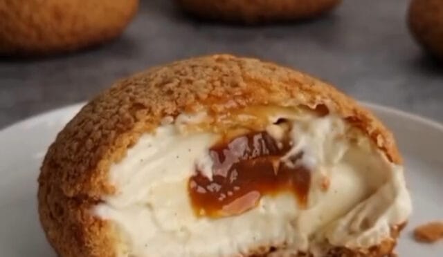 Kremalı Vanilyalı Choux