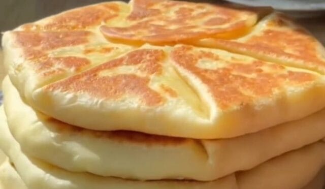 Patatesli Ve Kaşarlı Bazlama Tarifi