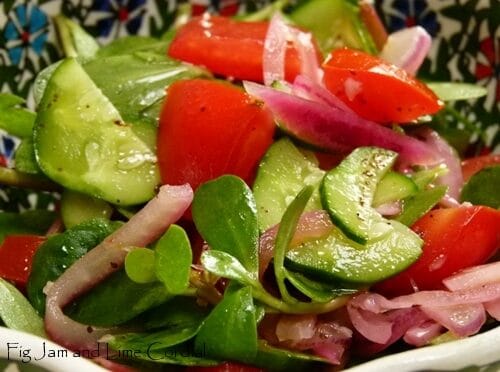 Semizotlu Yeşil Salata tarifi