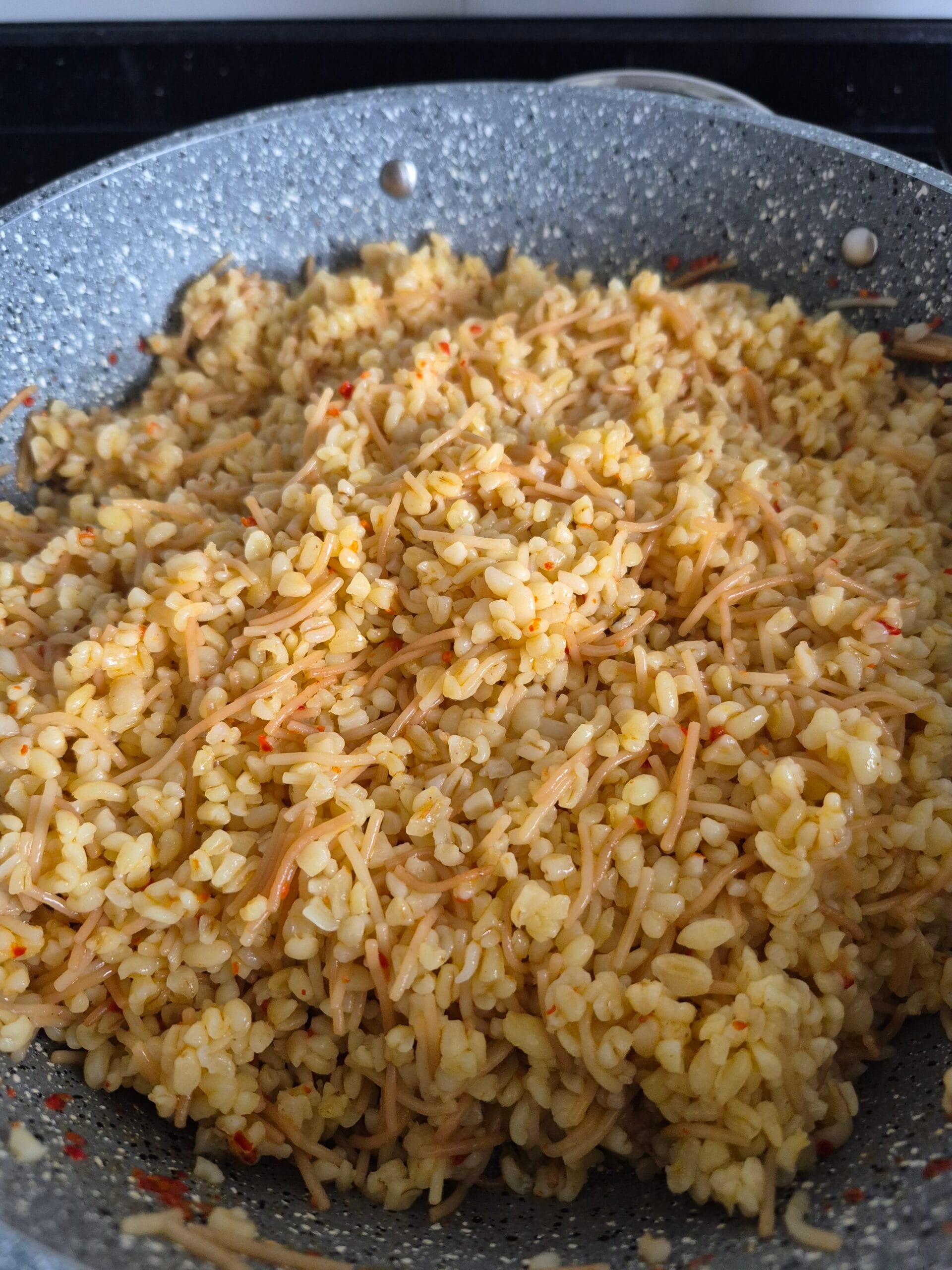 Tel Şehriyeli Bulgur Pilavı Tarifi