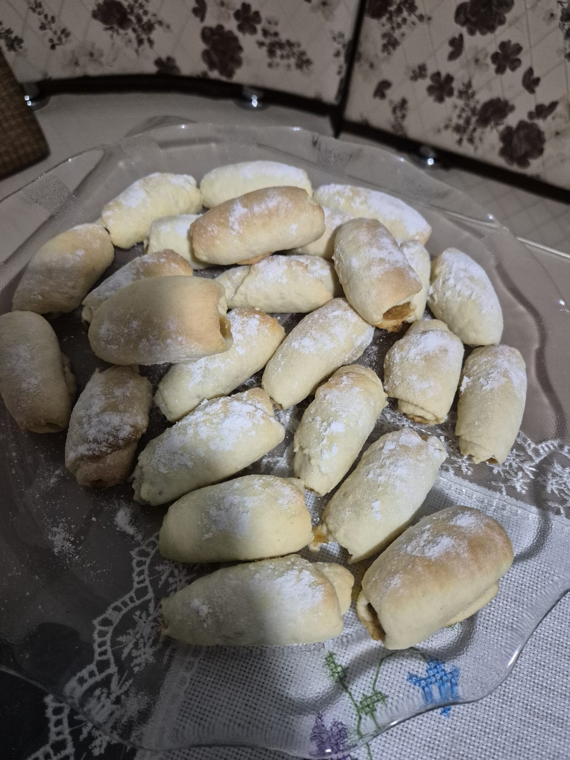 Elmalı ve Tarçınlı Rulo Kurabiye Tarifi