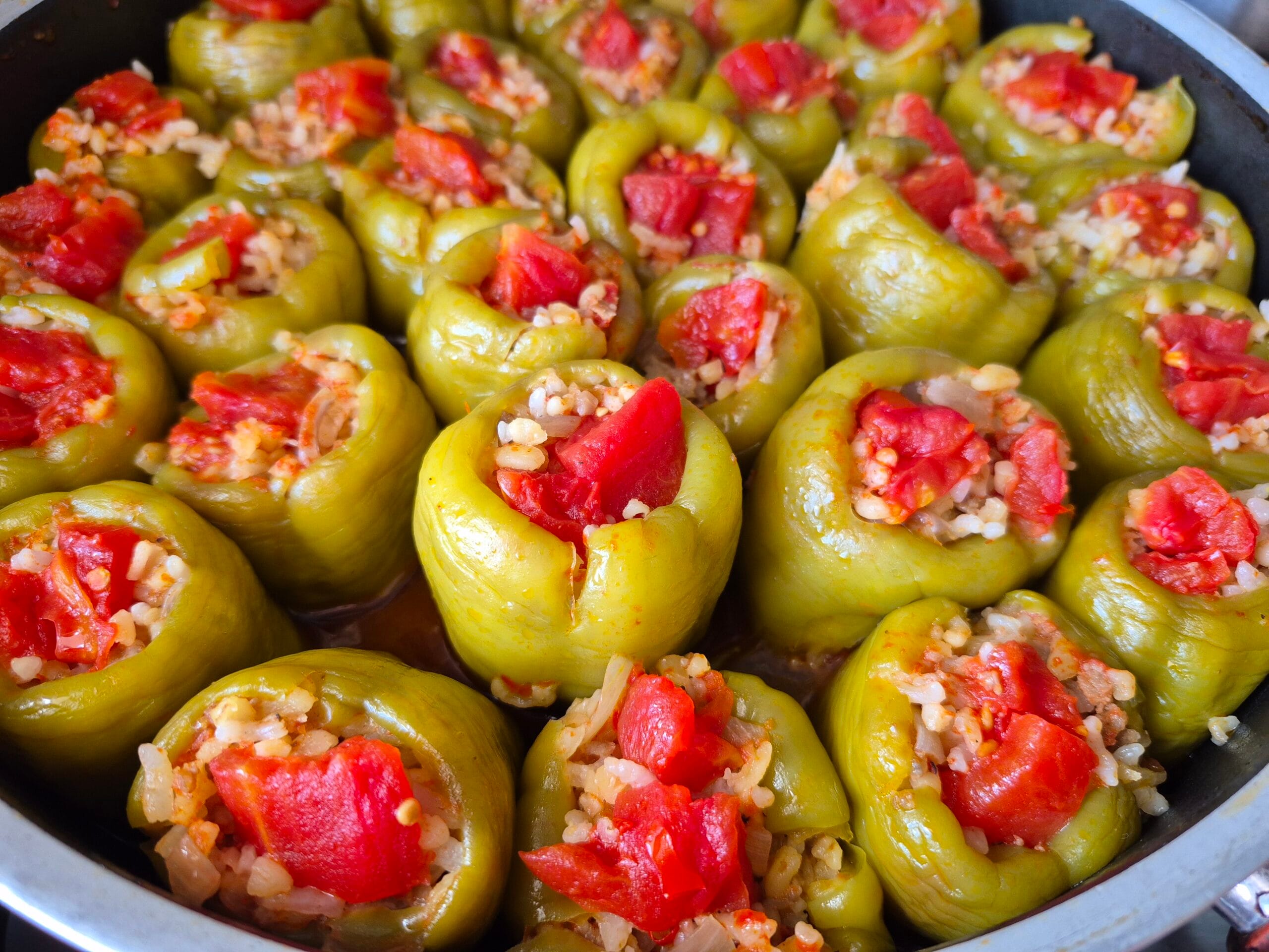 Kıymalı Biber Dolması Tarifi